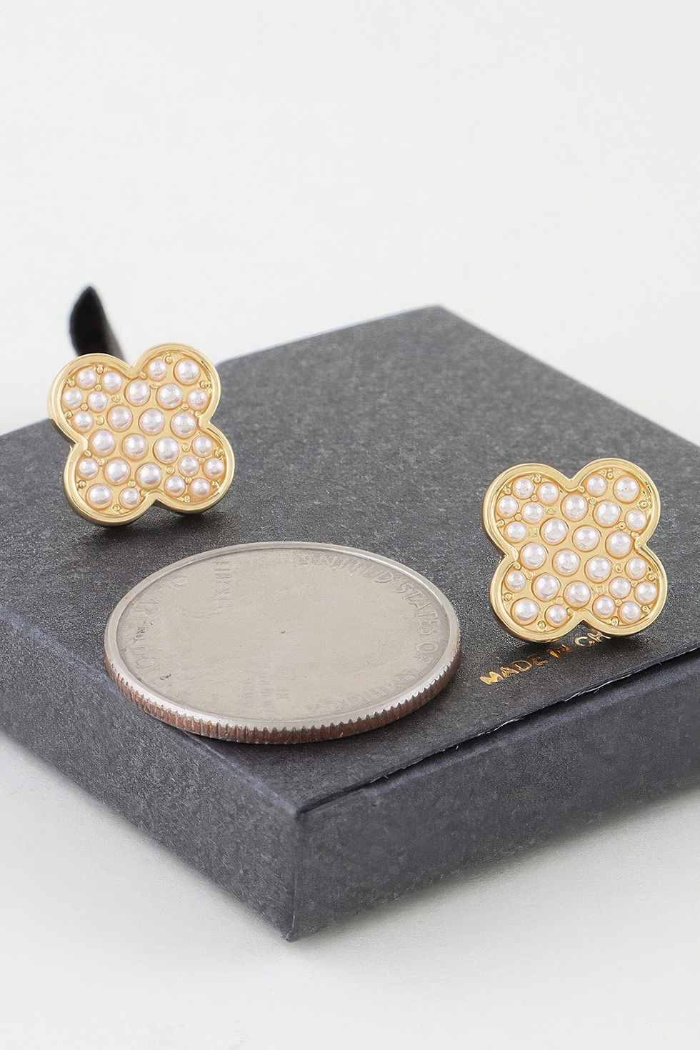 Thumbnail: Pearled Clover Stud Earrings