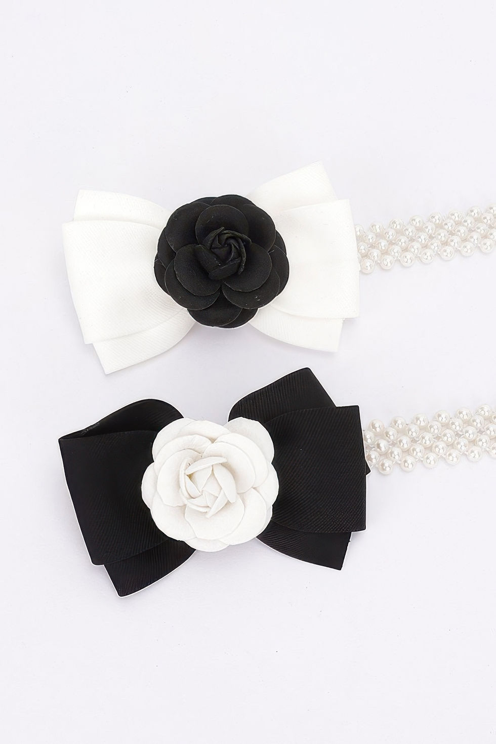 Thumbnail: Flower Ribbon Faux Pearl Stretch Belt