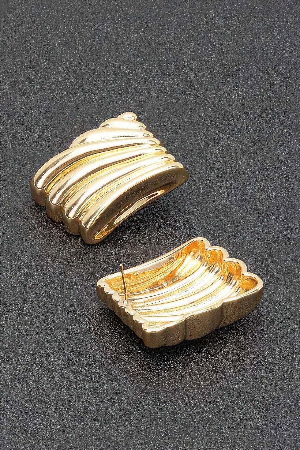 Thumbnail: Gold Plated Metal Earring