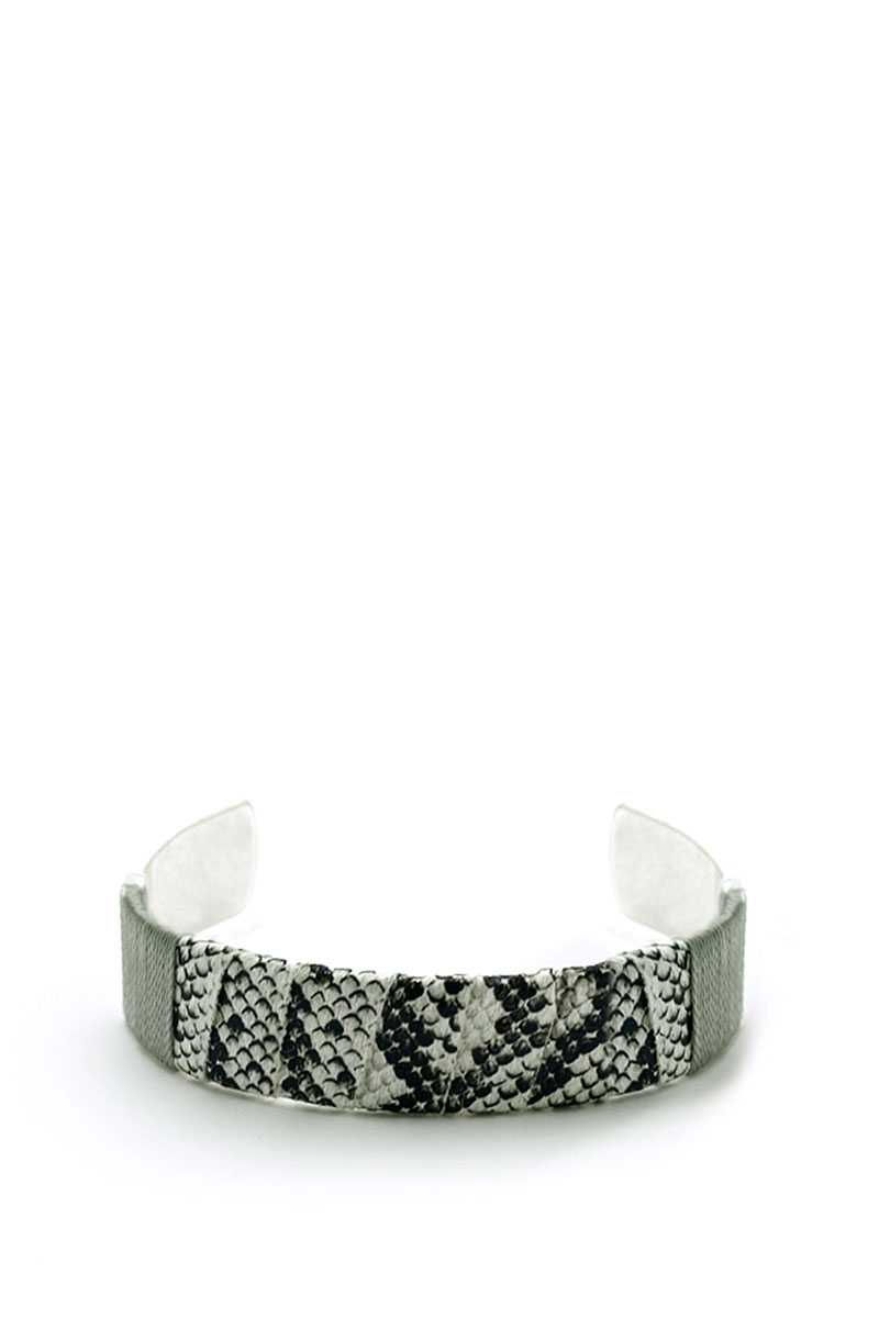 Thumbnail: Trendy Animal Skin Pattern Bracelet