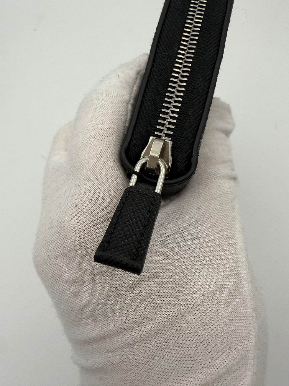 Thumbnail: Prada PRADA Zip in Saffiano Leather Wallet