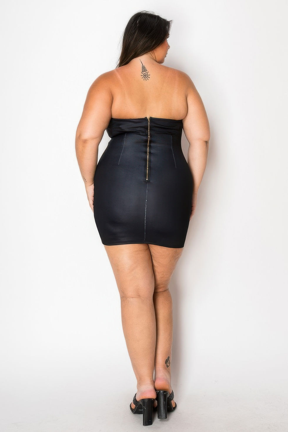 Thumbnail: Tube Bodycon Mini Dress With Floral Print Front