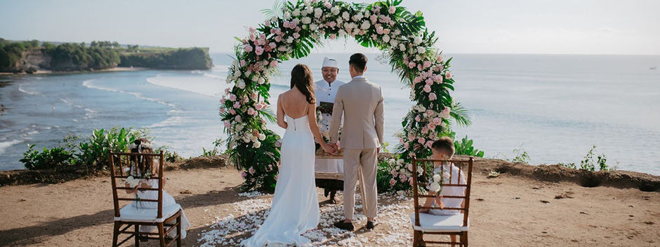 Elopement Wedding in Bali Photographer