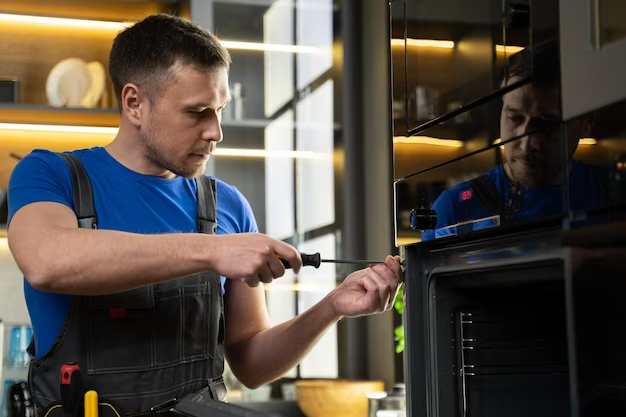 What Does Professional Fridge Repair Services Bring? 7 Reasons to Hire Them