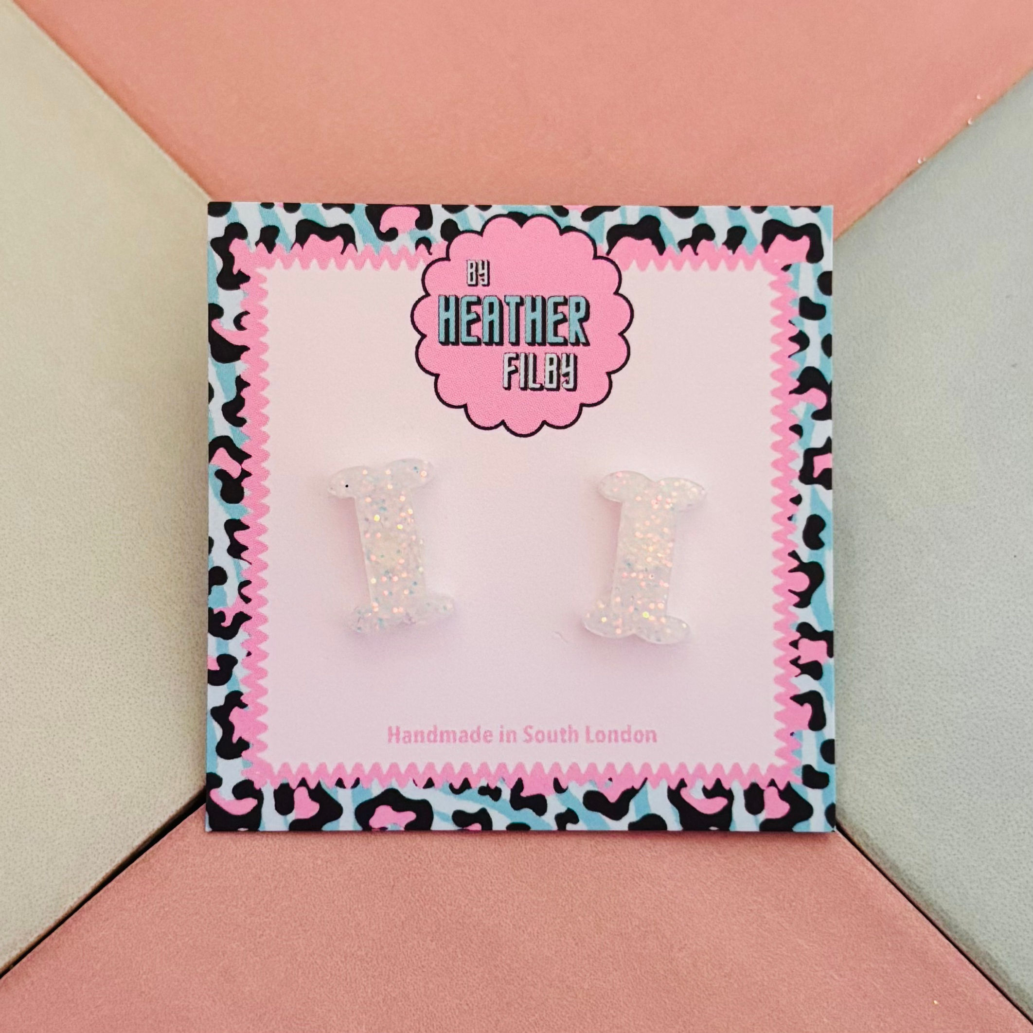 🦴 Bone Halloween Glitter Studs