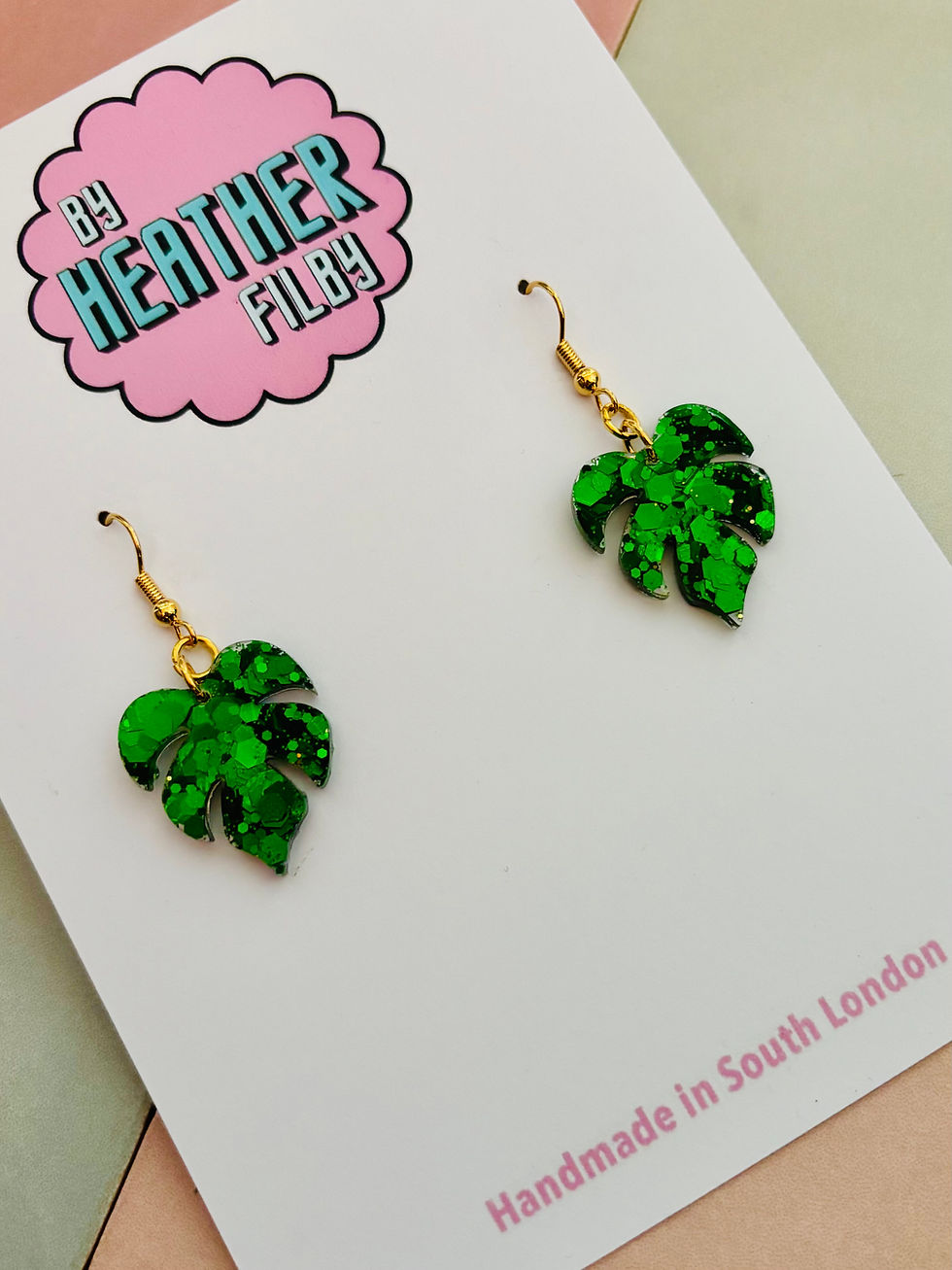 Thumbnail: 🍃 Monstera Leaf Glitter Earrings