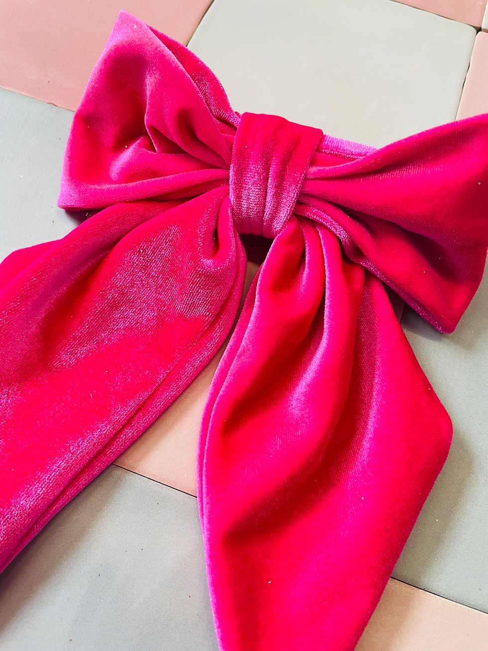 Thumbnail: Pink Velvet Hair Bow