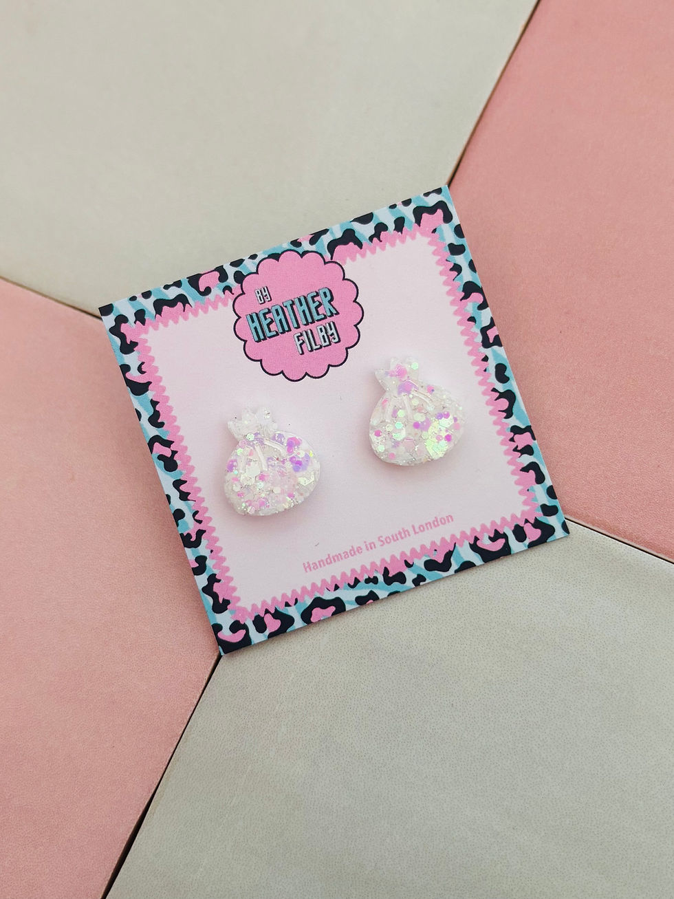 Thumbnail: 🥟 Dumpling Glitter Resin Studs