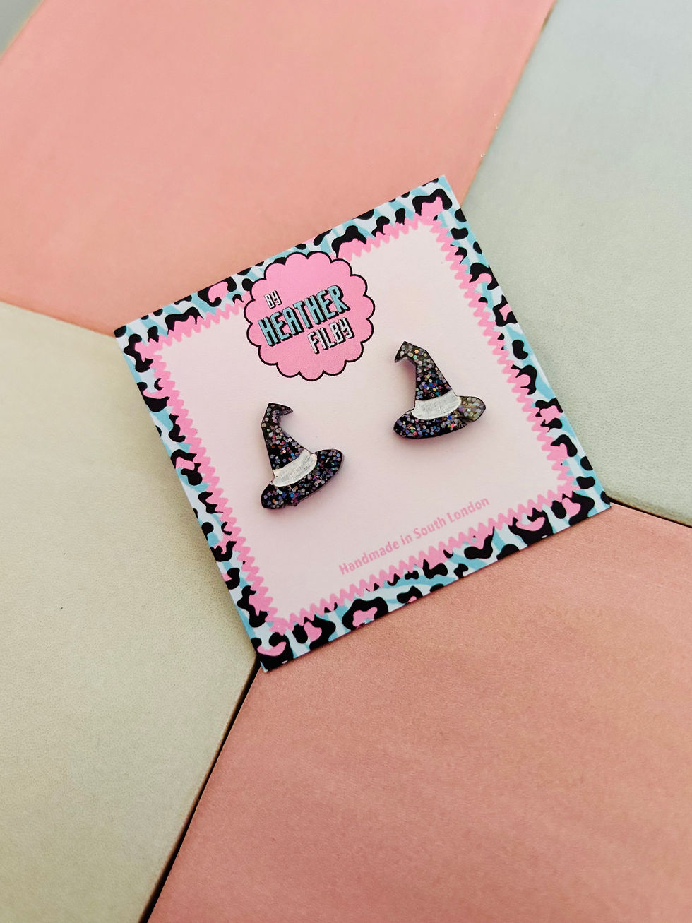 Thumbnail: 🧙🏻‍♀️ Witches Hat Halloween Studs