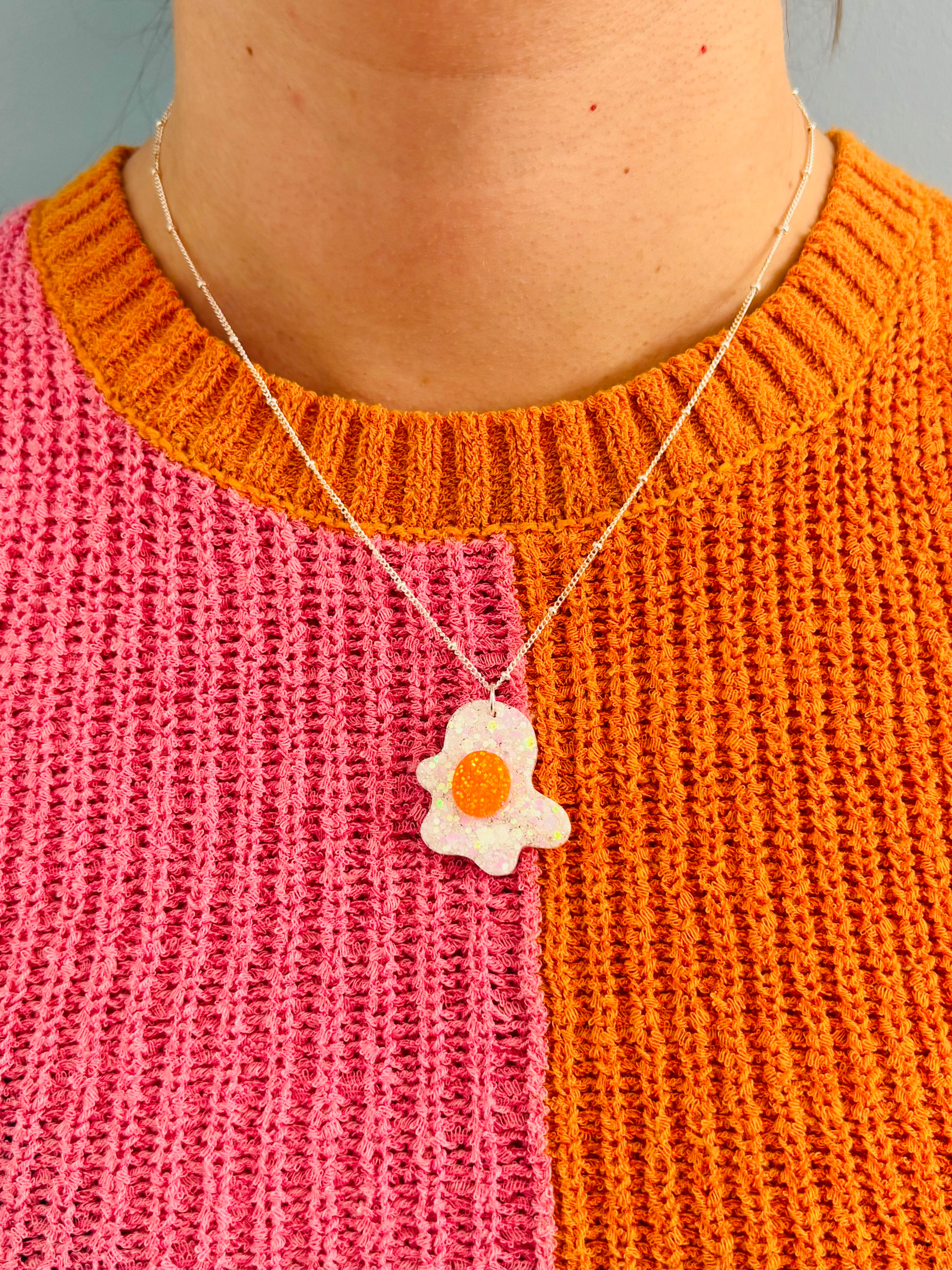 🍳 Fried Egg Glitter Charm Necklace