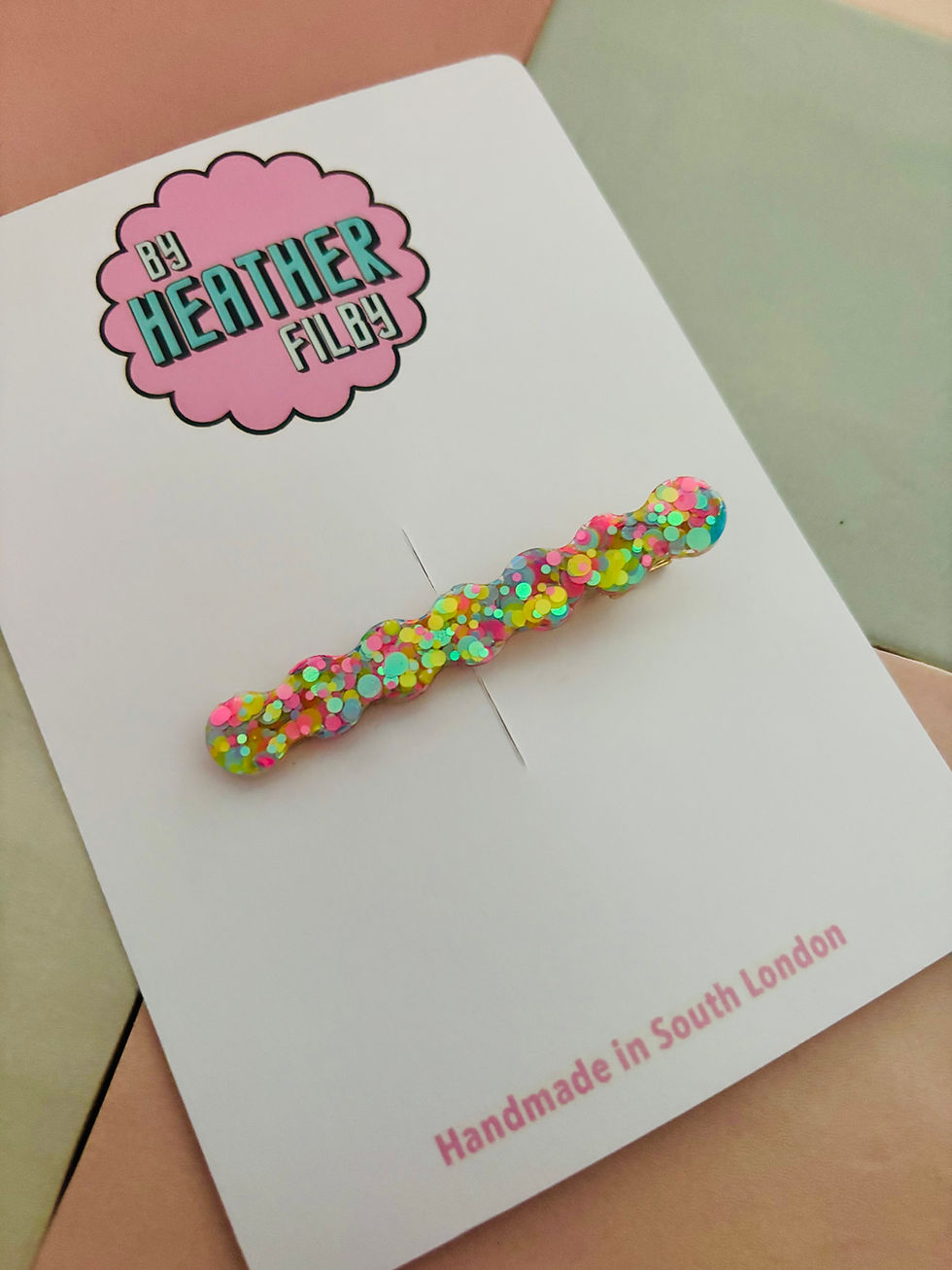 Thumbnail: 🍬 Pastel Pink, Yellow & Blue Thin Bubble Hair Clip