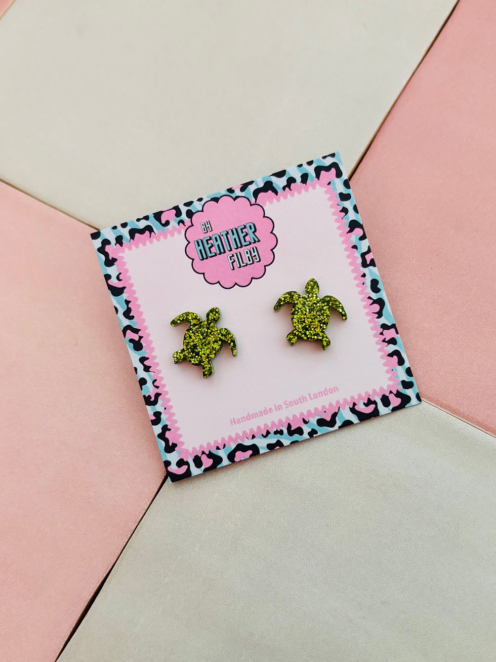 Thumbnail: 🐢 Green Turtle Stud Glitter Earrings