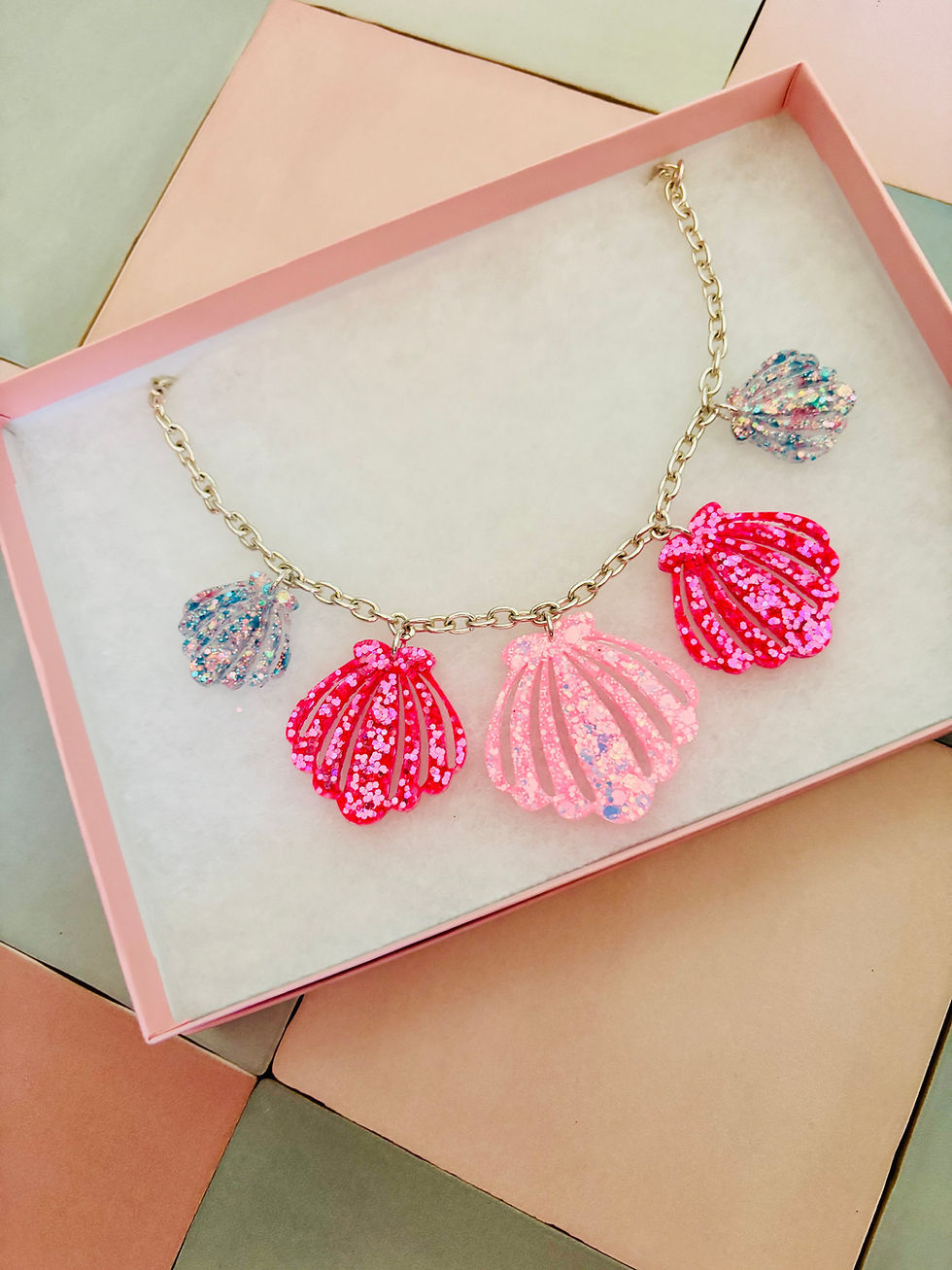 Thumbnail: 🐚 Seashell Glitter Charm Necklace