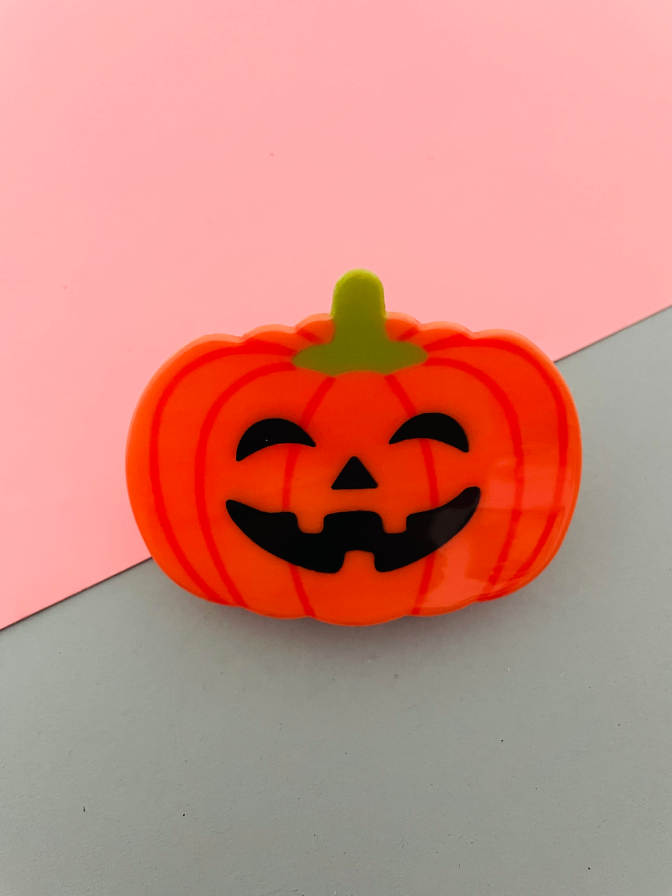 Thumbnail: Pumpkin Hair Claw