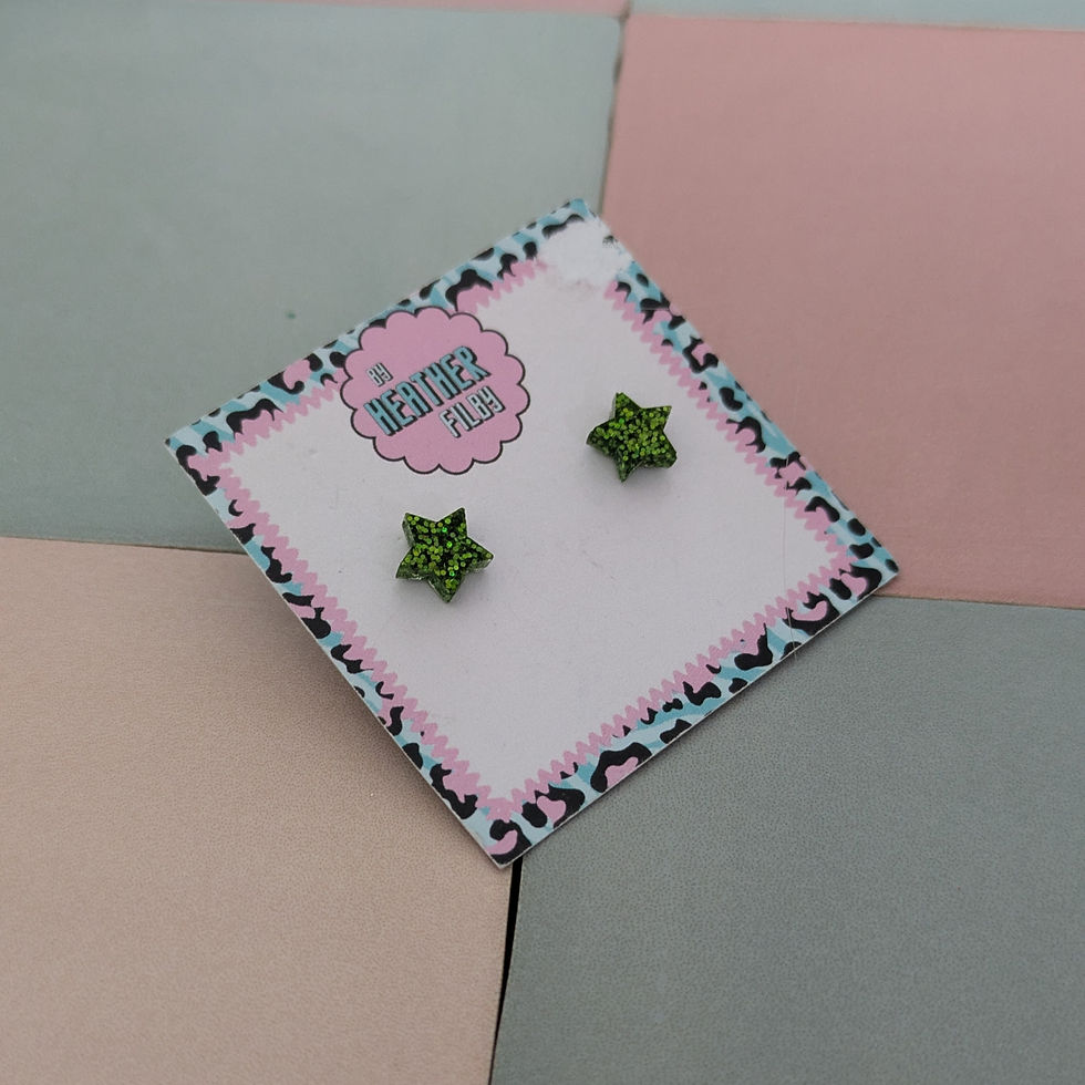 Thumbnail: Green Star Glitter Resin Stud Earrings