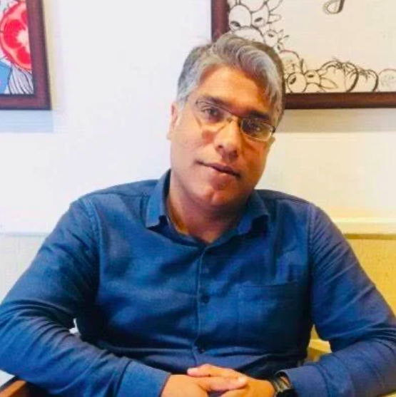 Writer: Animesh Sahni