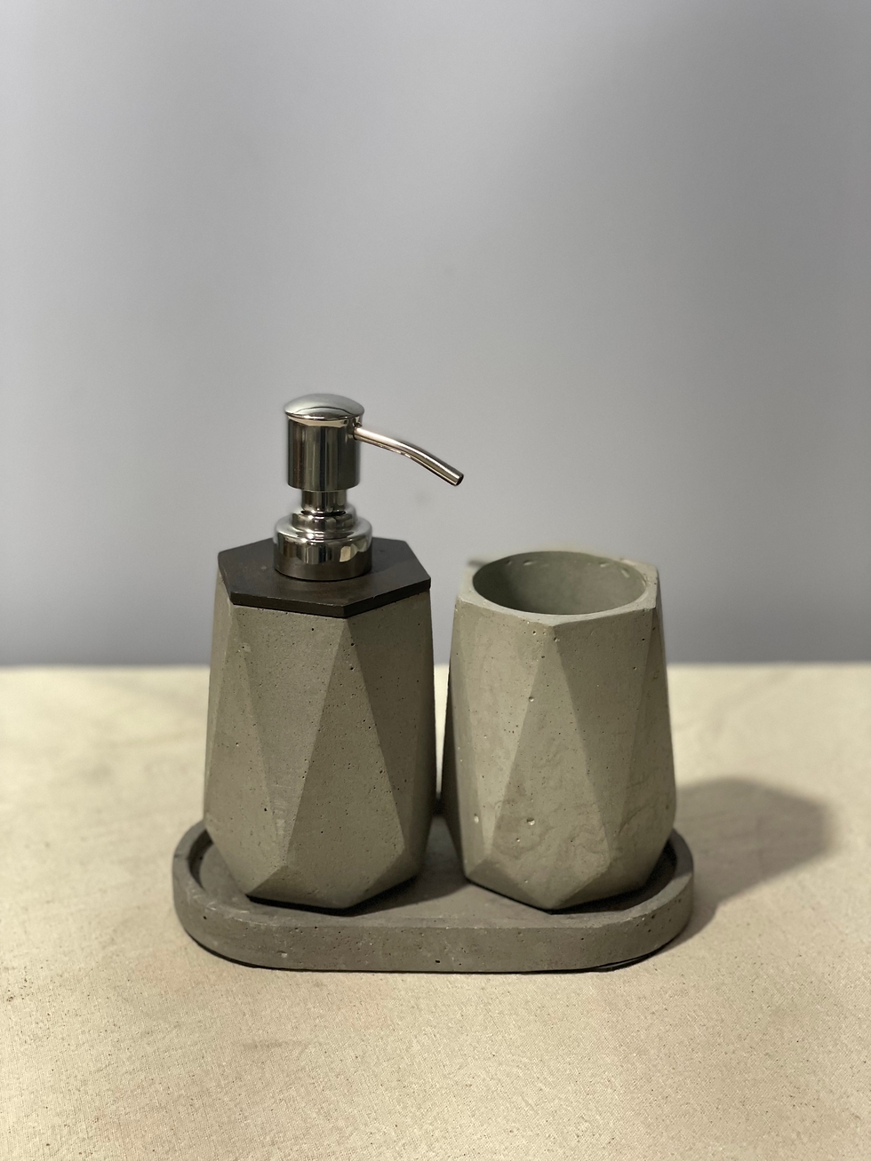 Thumbnail: Isohex Soap dispenser Set