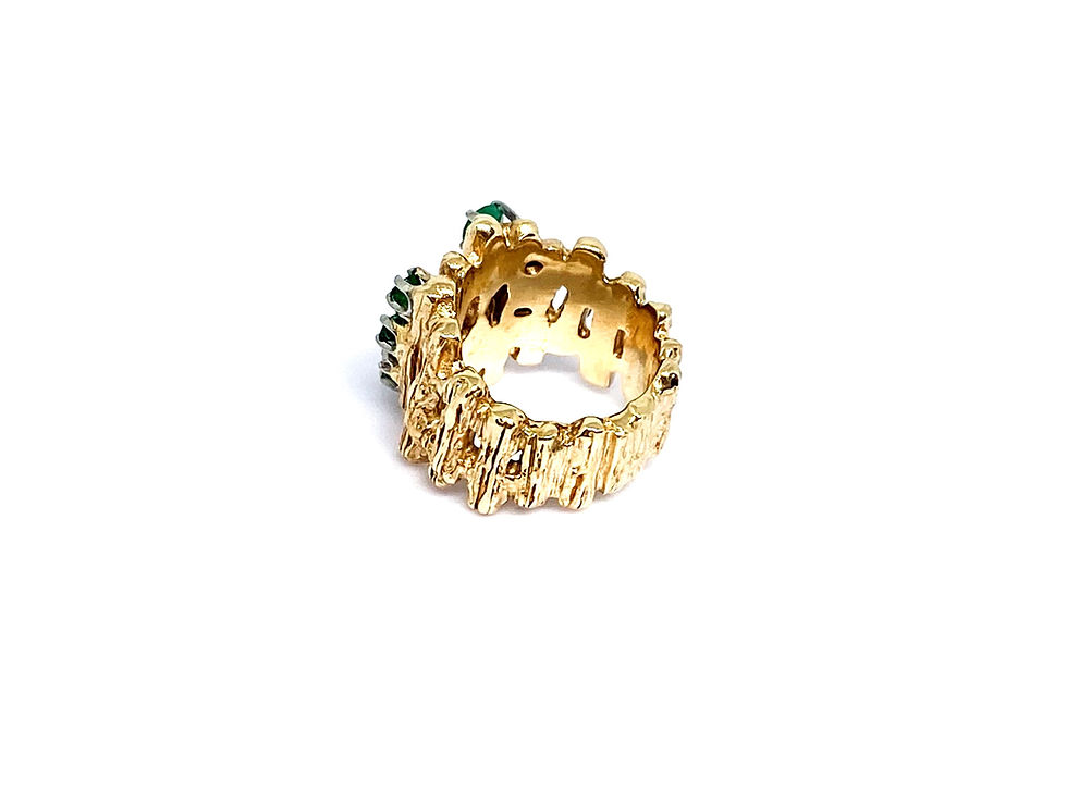 Thumbnail: Antique Emerald Diamond Gold Ring