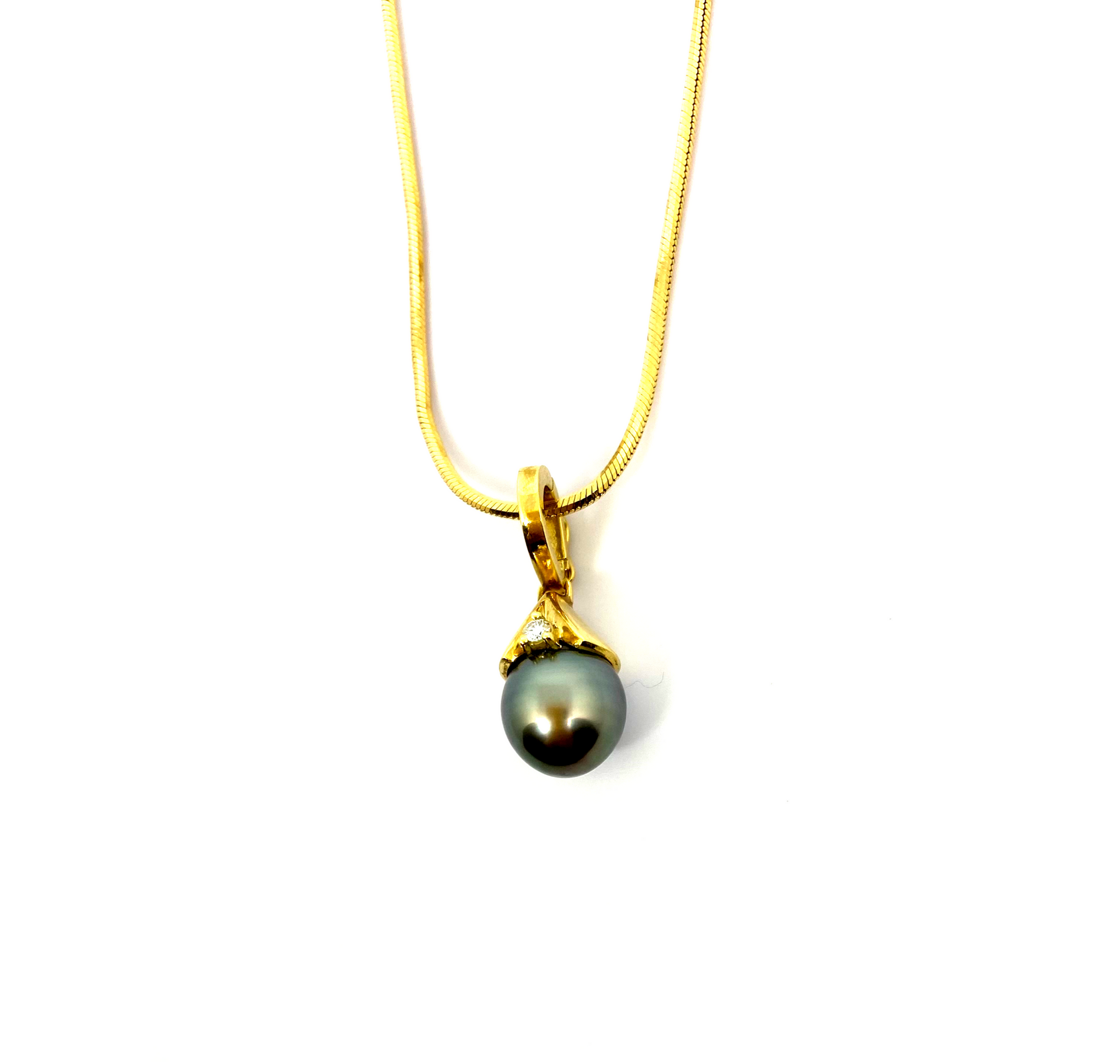 Tahitian Pearl Pendant
