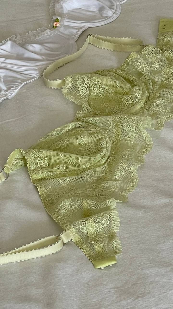 Прев'ю: Tropical Boost Bra