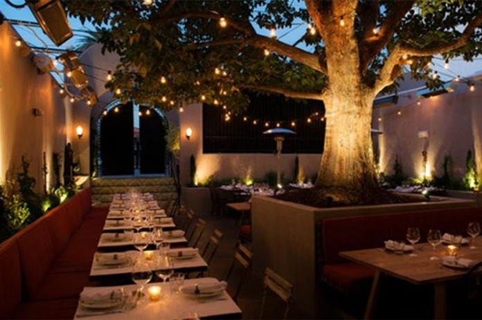 Outdoor Restaurant Lighting