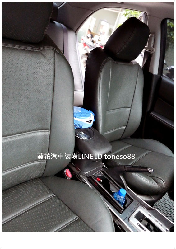 縮圖：701黑色透氣孔D式(進階款)