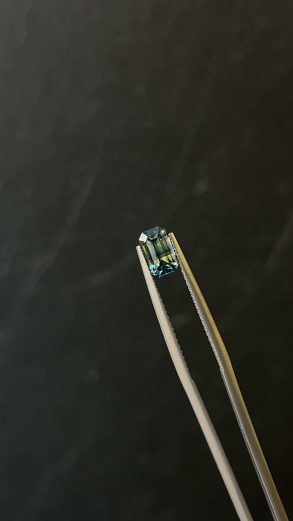 Thumbnail: Parti-color Sapphire 1.04ct