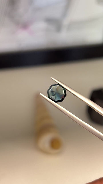 Thumbnail: Phoenix Rose Cut Sapphire 1.39ct