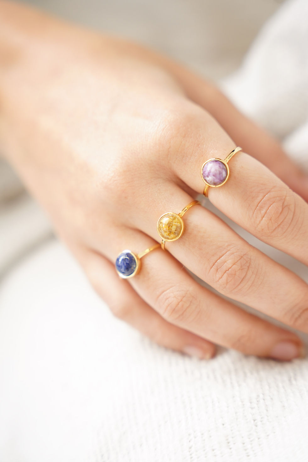 Thumbnail: Silver sterling 925 ring with real dried flowers, Round