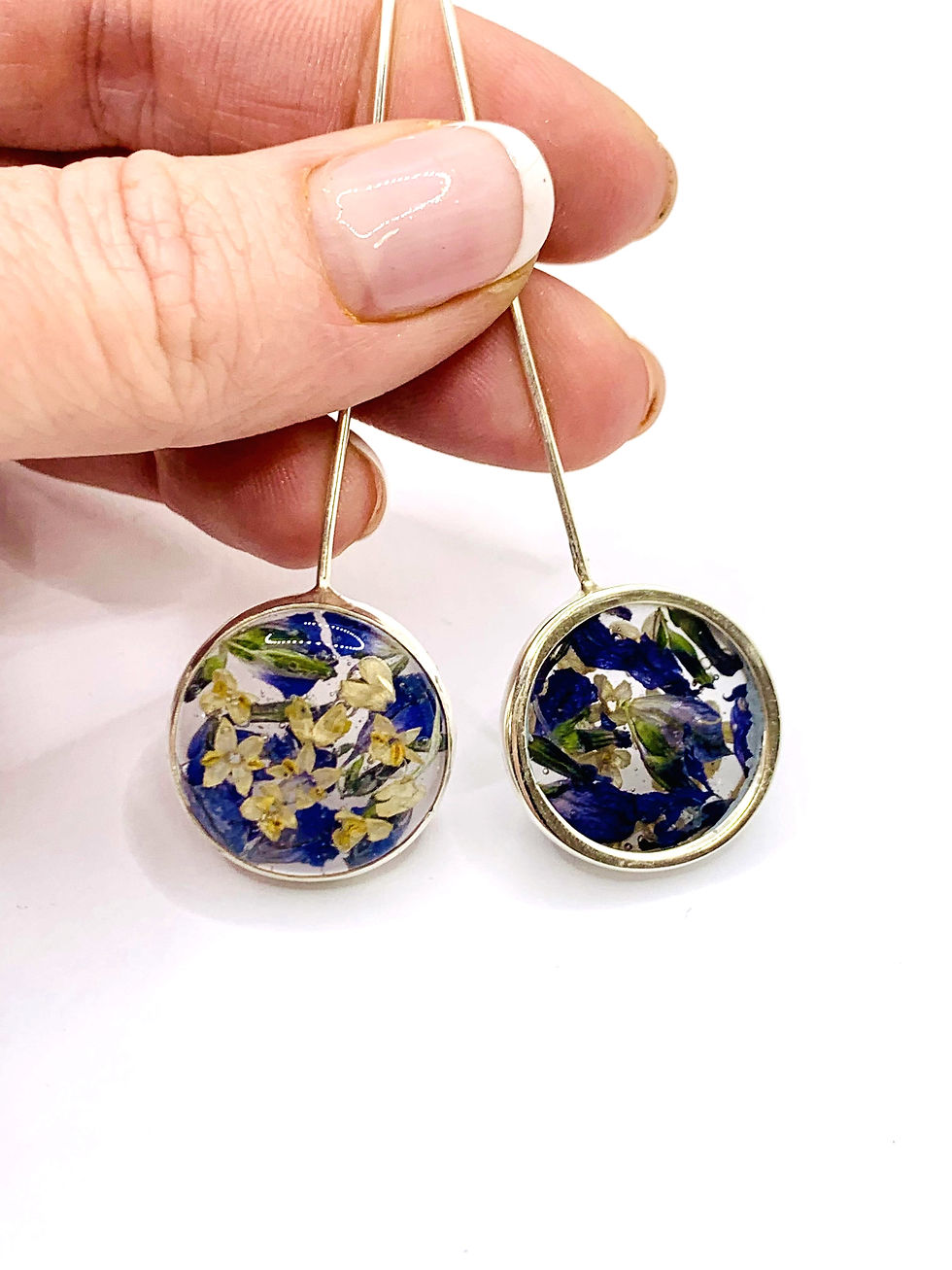 Thumbnail: Customized 925 silver EARRINGS with real and dried flowers from the Holy Land
