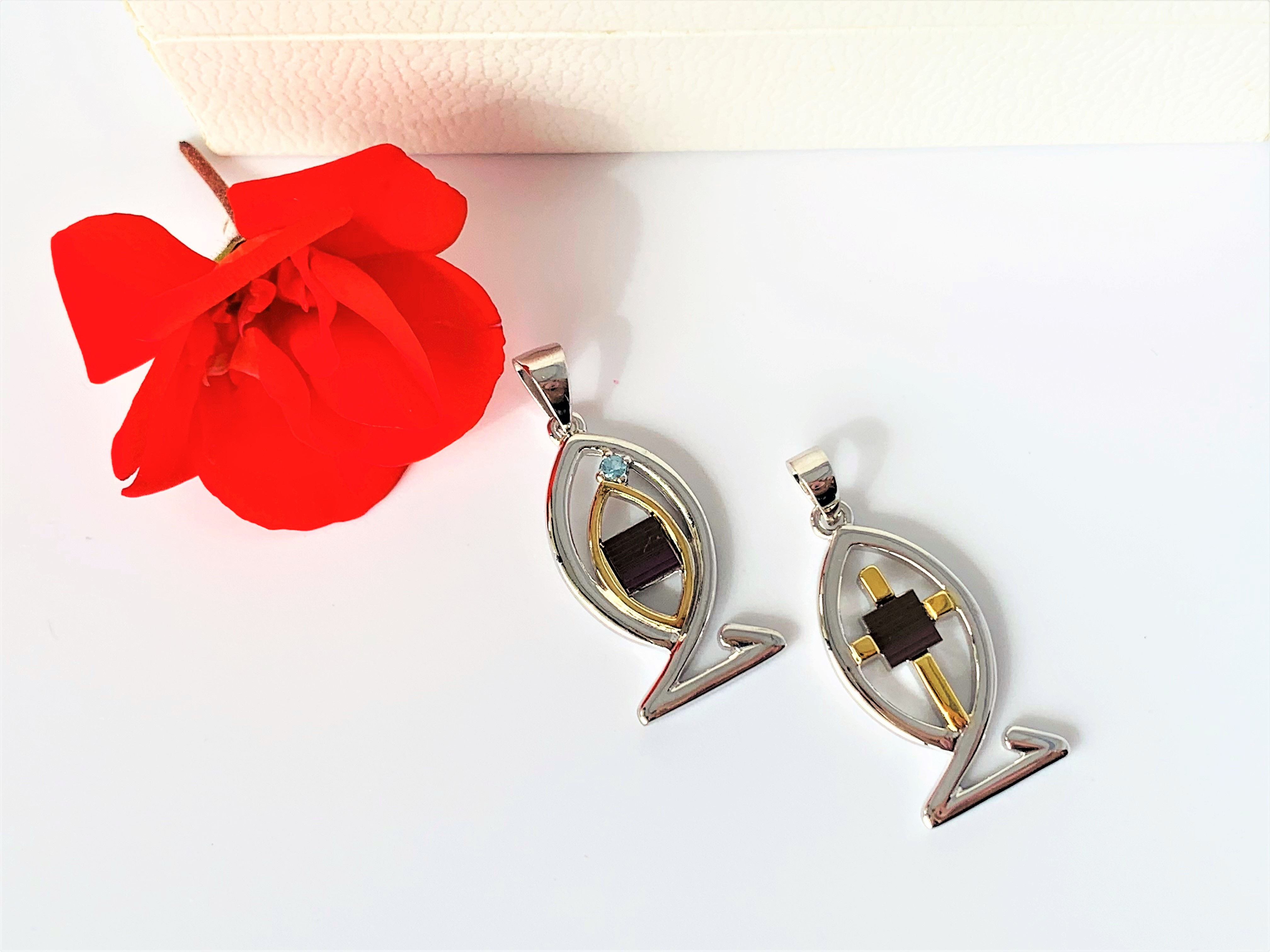 Set of 2 Nano Bible Fish items, 925 sterling silver with 9K gold, New Testament