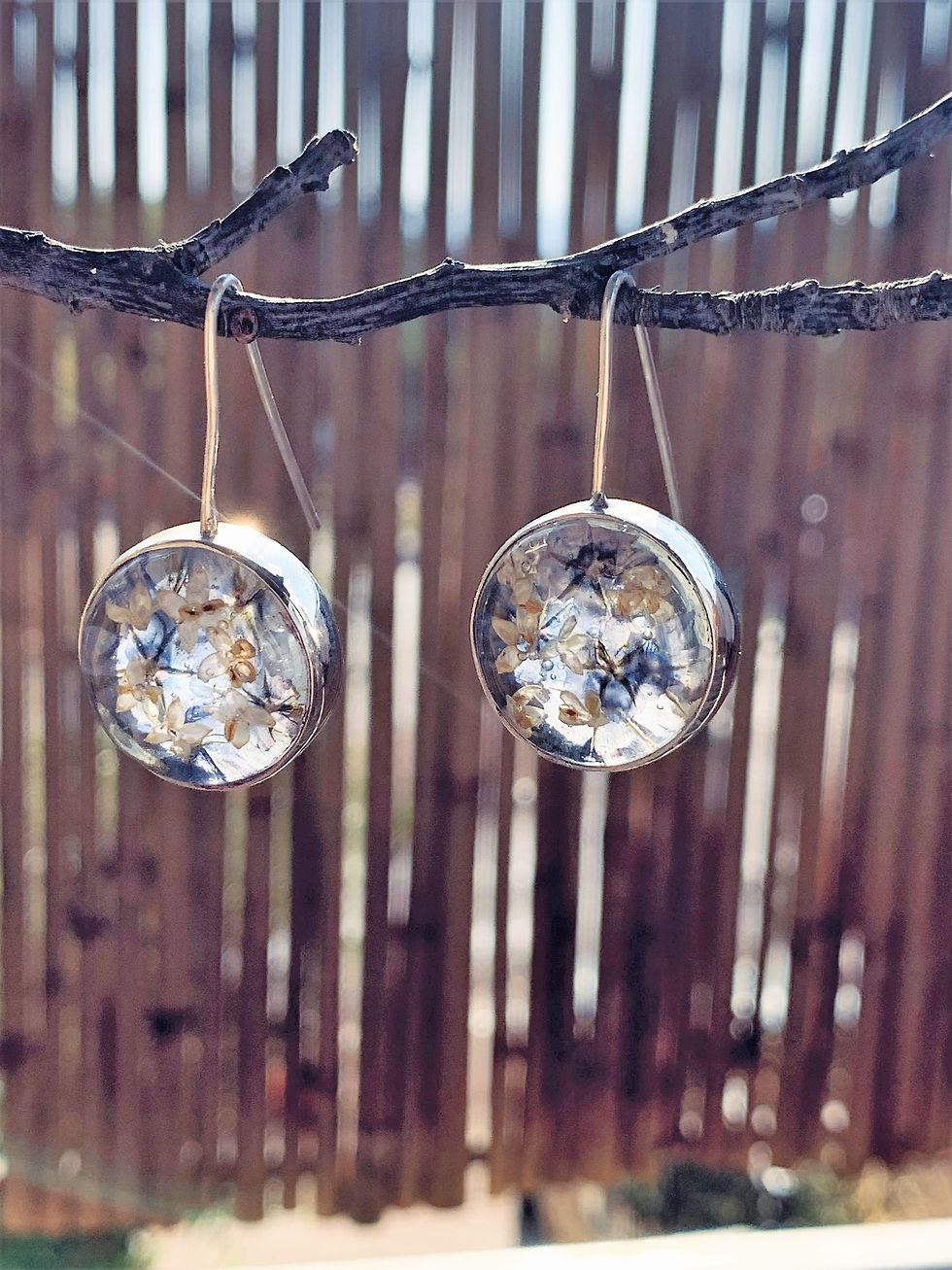 Thumbnail: Silver sterling 925 earrings with real dried flowers, Round, Holy Land flowers
