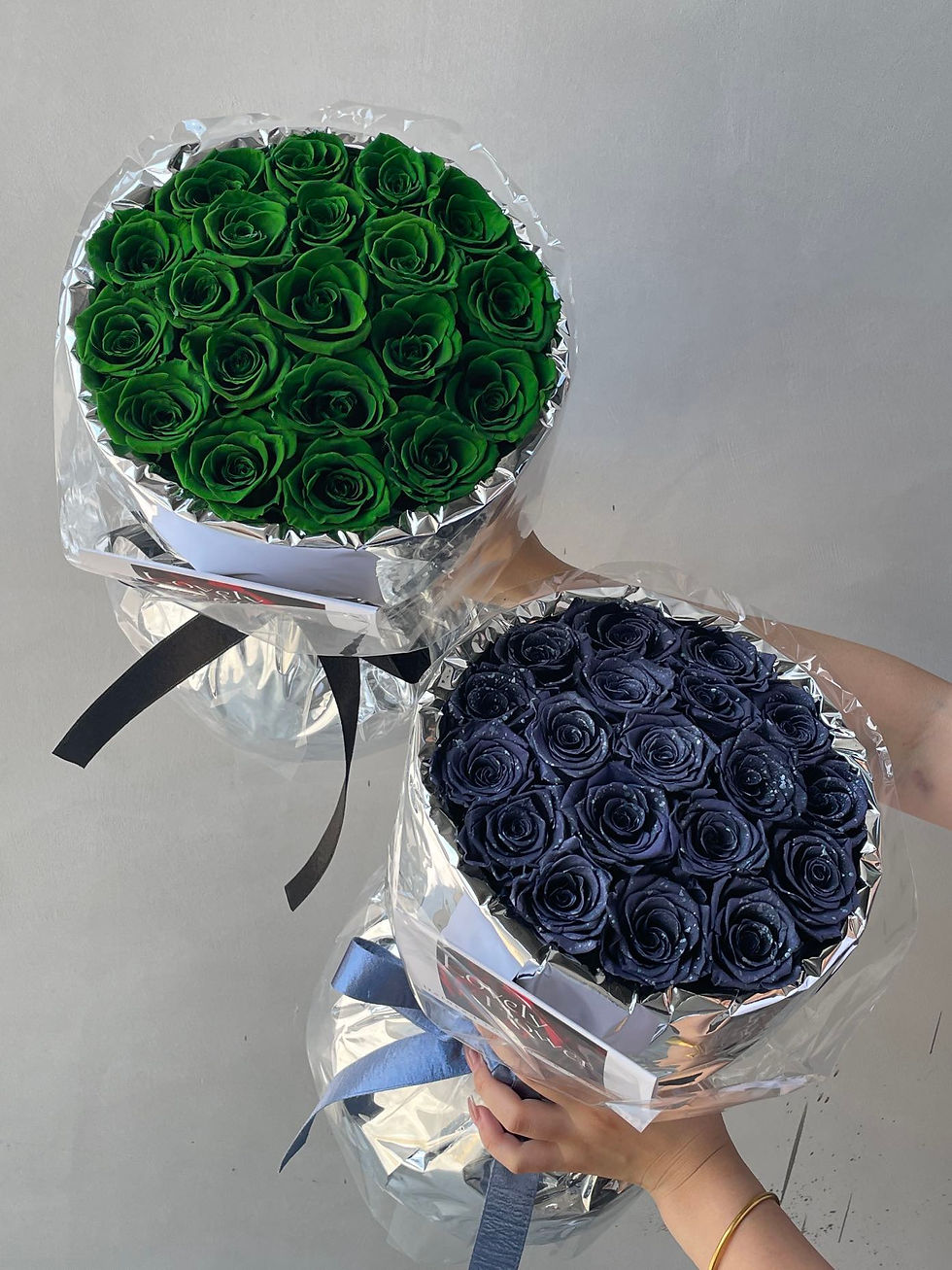 Thumbnail: Industrial Preserved Rose Bouquet 