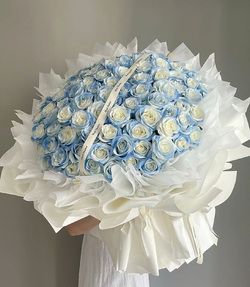 Thumbnail: Classic Ice Blue Rose Bouquet (Medium)