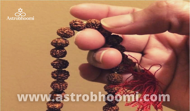 Take precautions in chanting Astrology Mantra, don't make ...