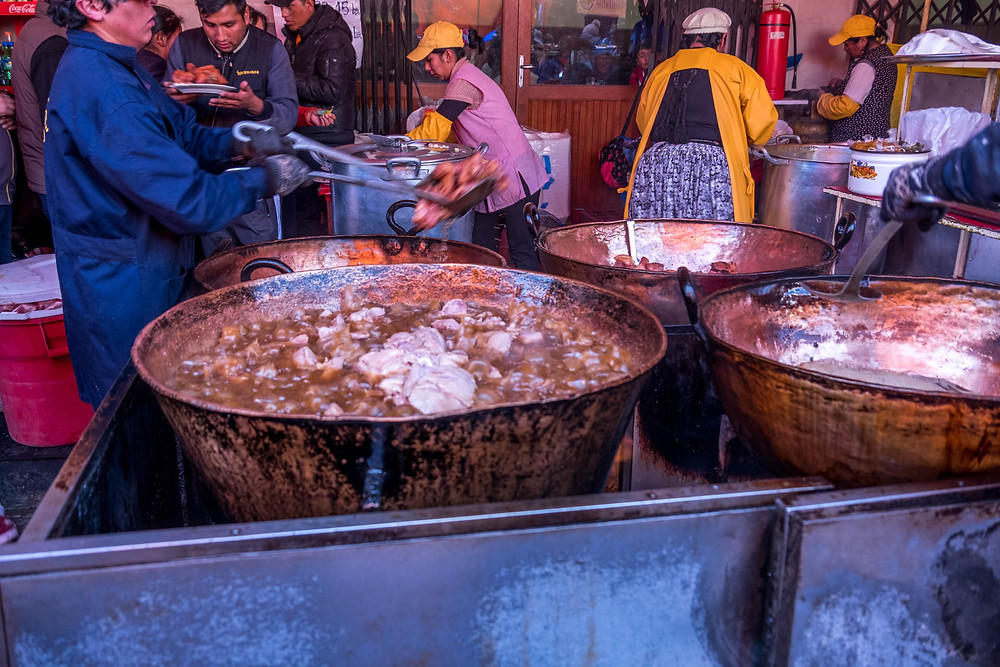 Yummy street food El Alto - AvVida.co.uk