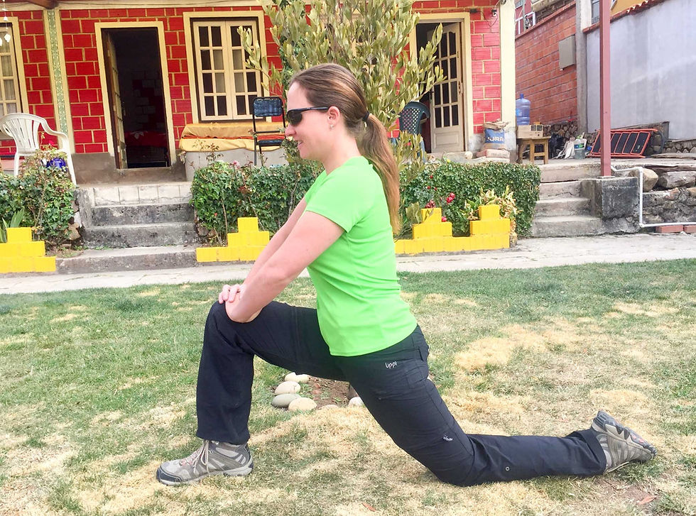 Hip flexor / iliopsoas stretch. AvVida.co.uk - Suzie Says...