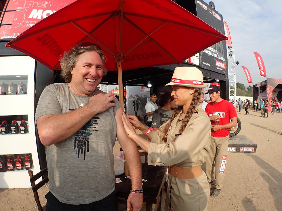 Michnus Olivier getting Tattooed Dakar 2018
