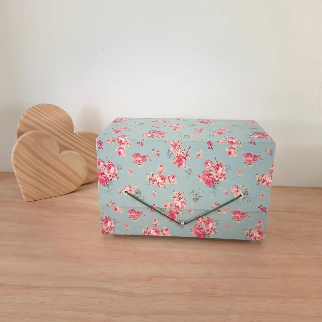 Multiuso cartonagem com gaveta