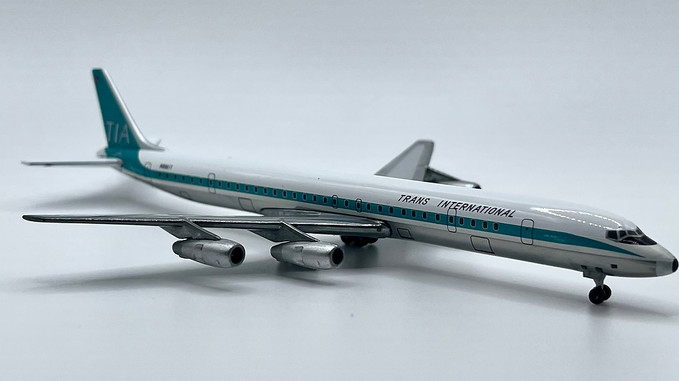 GJ 1:400 TIA DC-8-61 N8961T
