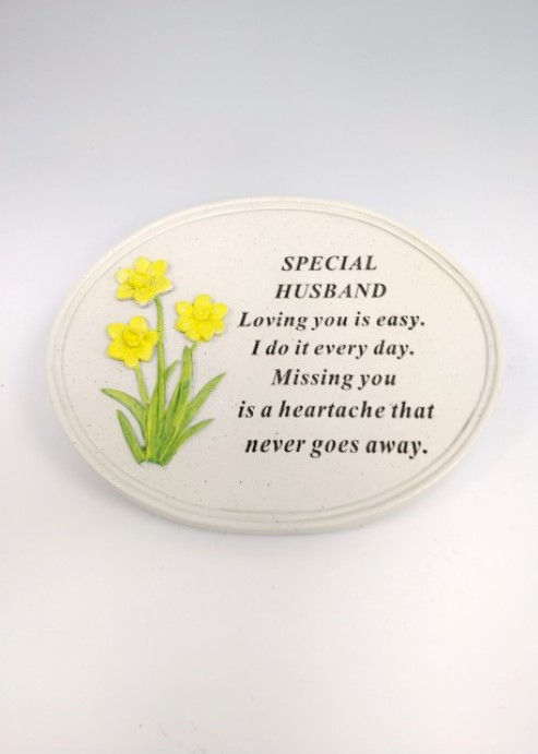 Thumbnail: Daffodil Oval Beautiful Pale Grey Memorial Plaque