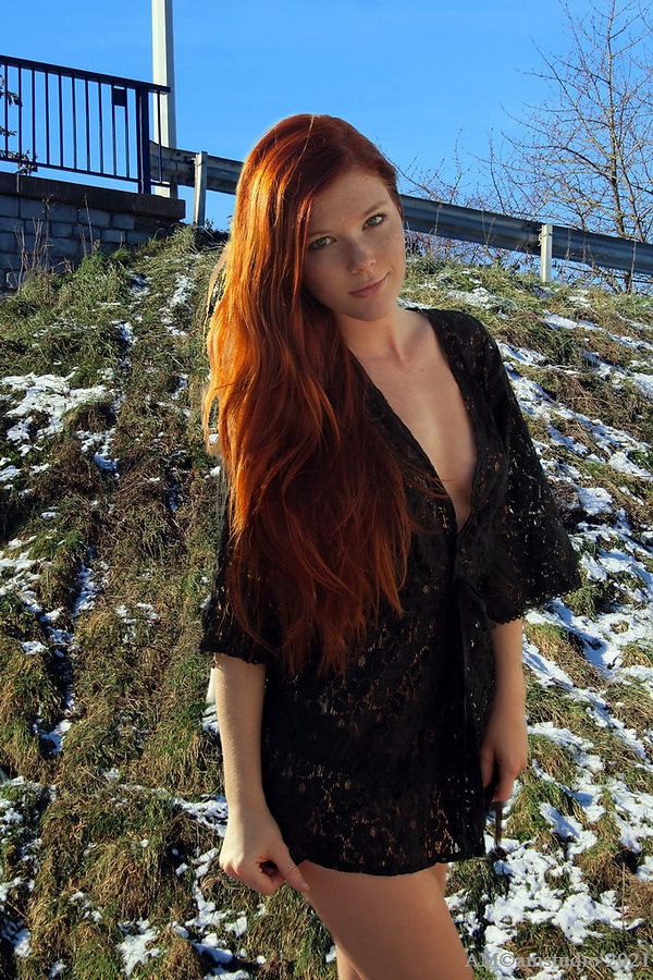 Mia Sollis rocell 002.jpg