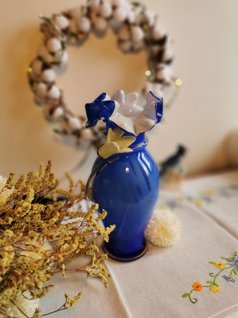 Miniature : Vase bleu en verre soufflé
