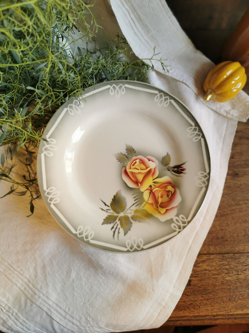 Miniature : Lot de 8 assiettes plates Digoin Sarreguemines modèle Adèle