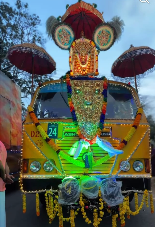 KSRTC ബസിന്റെ ദുരുപയോഗം ഗണപതി ക്ഷേത്ര ഉത്സവത്തിന്