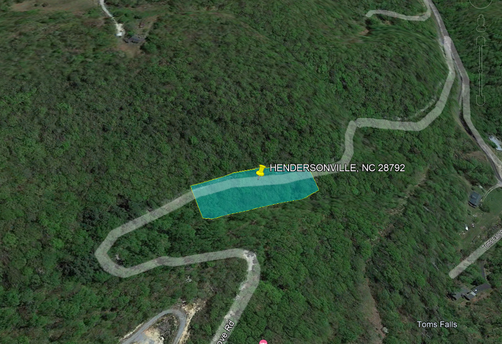 0.91 Acres in Henderson County, NC for Sale!