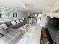 D109 west 2 bedroom (9).jpeg