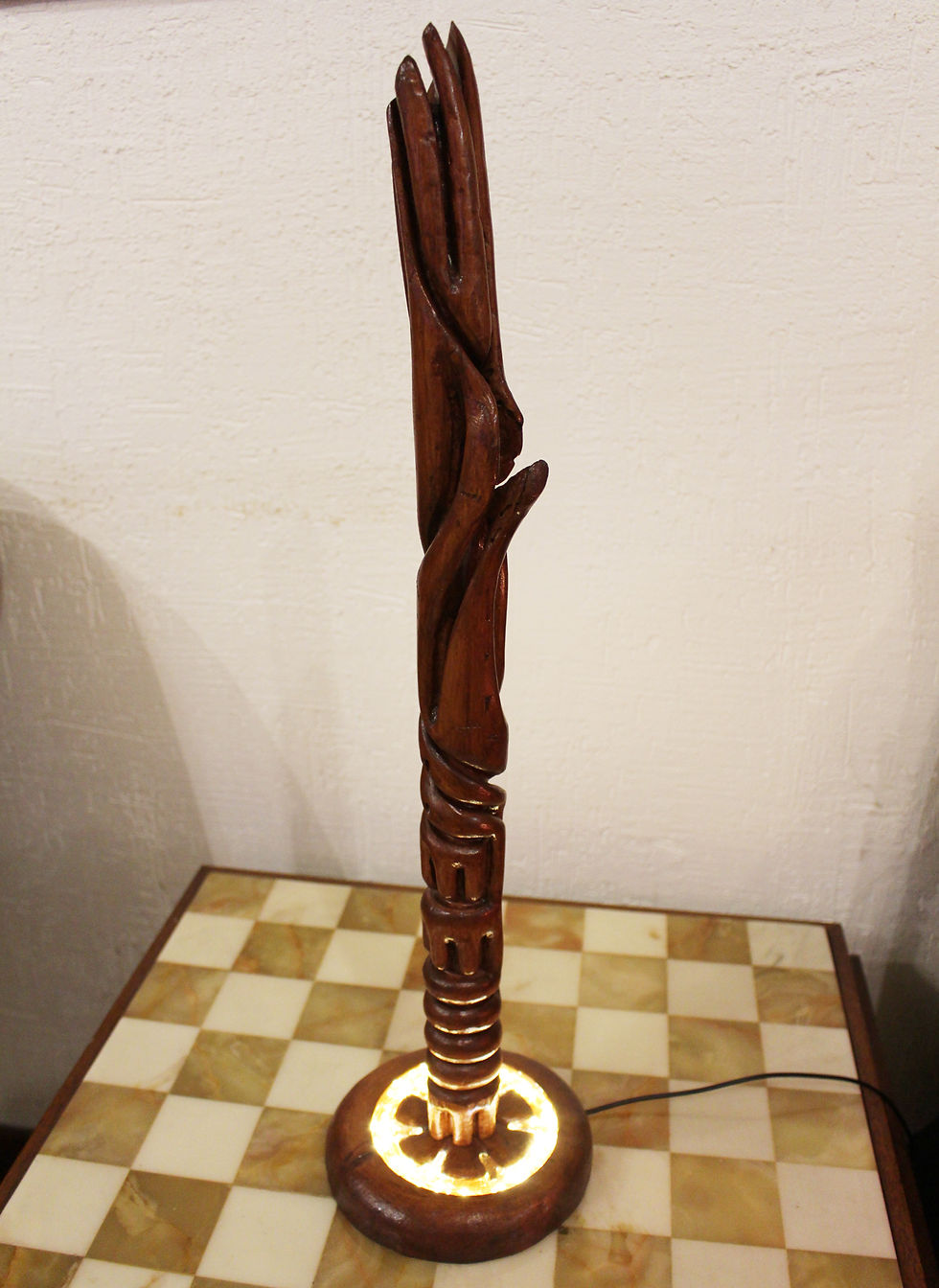 Miniatura: Scultura contemporanea Totem astratto