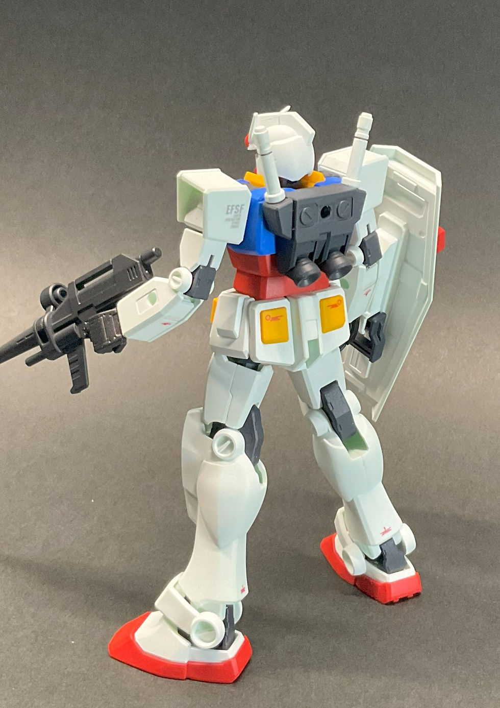 サムネイル： EG ガンダム