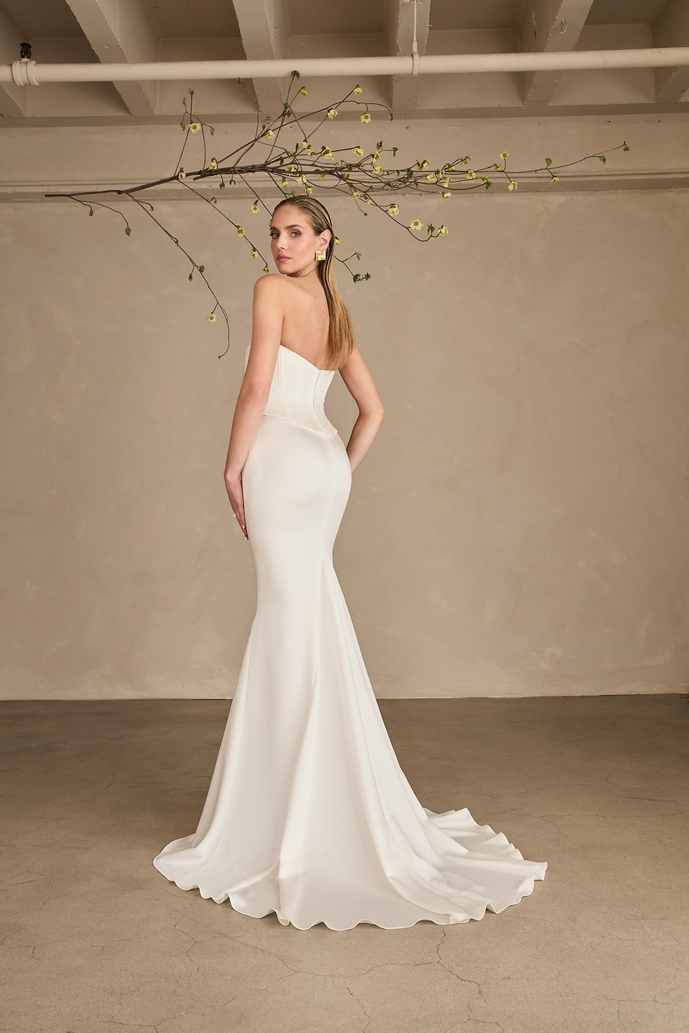 le154 bronwyn back